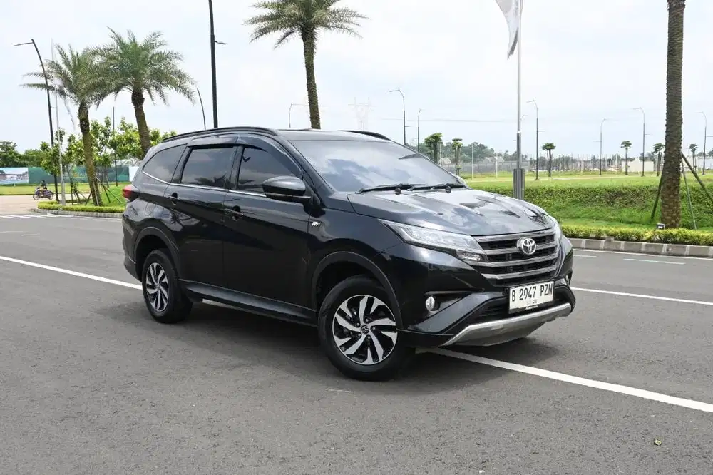 (TDP5jt) Toyota Rush G AT 2023 Hitam