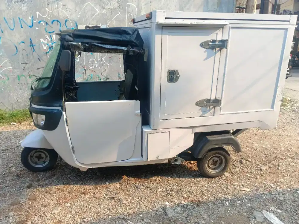 Motor tvs cargo box bajai