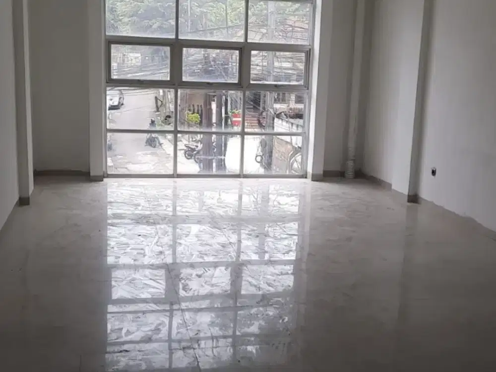 DISEWAKAN RUKO 3 LANTAI DI CIHAMPELAS BANDUNG MALL CIWALK, RS ADVENT