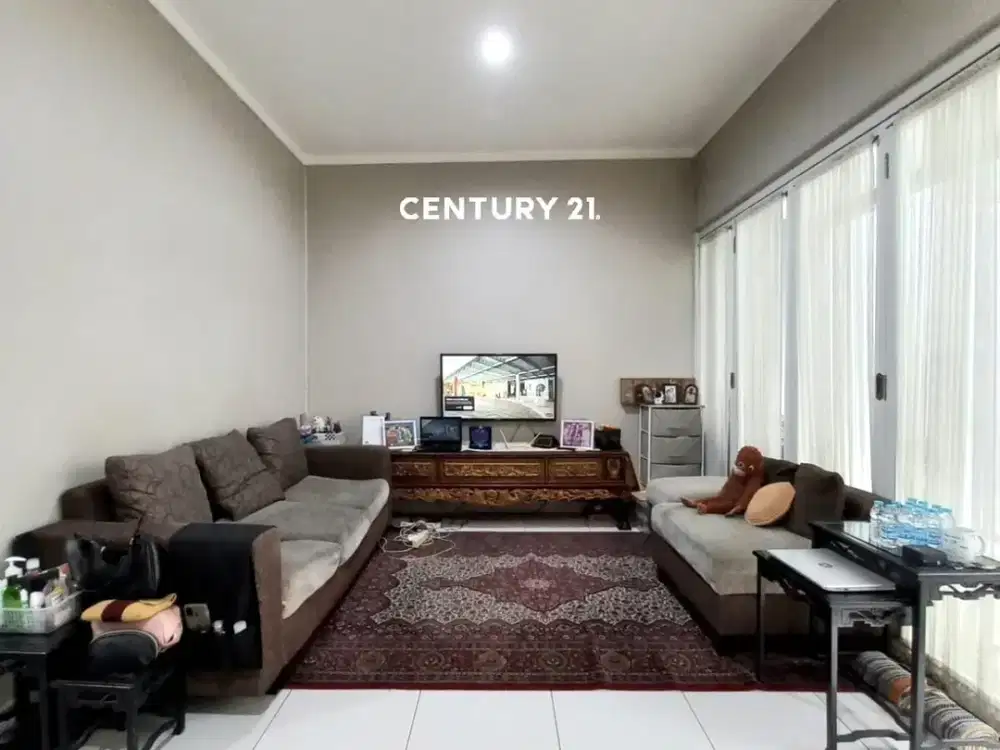 Rumah Rapi Siap Huni Di Emerald Bintaro 7698