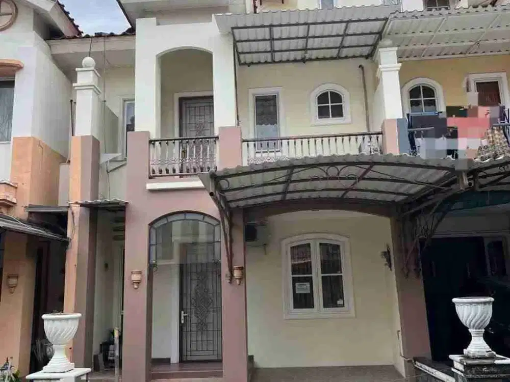 Disewakan Rumah Siap Huni Kompleks eksklusif  Bukit Gading Mediterania Kelapa Gading 3 lantai