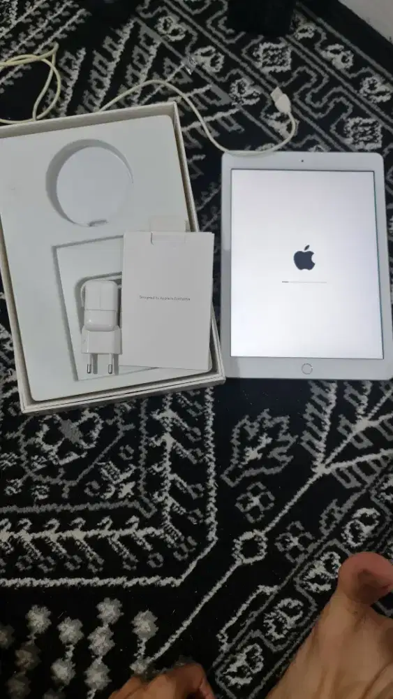 Ipad 6 32gb Mulus Fullset, Siap pakai