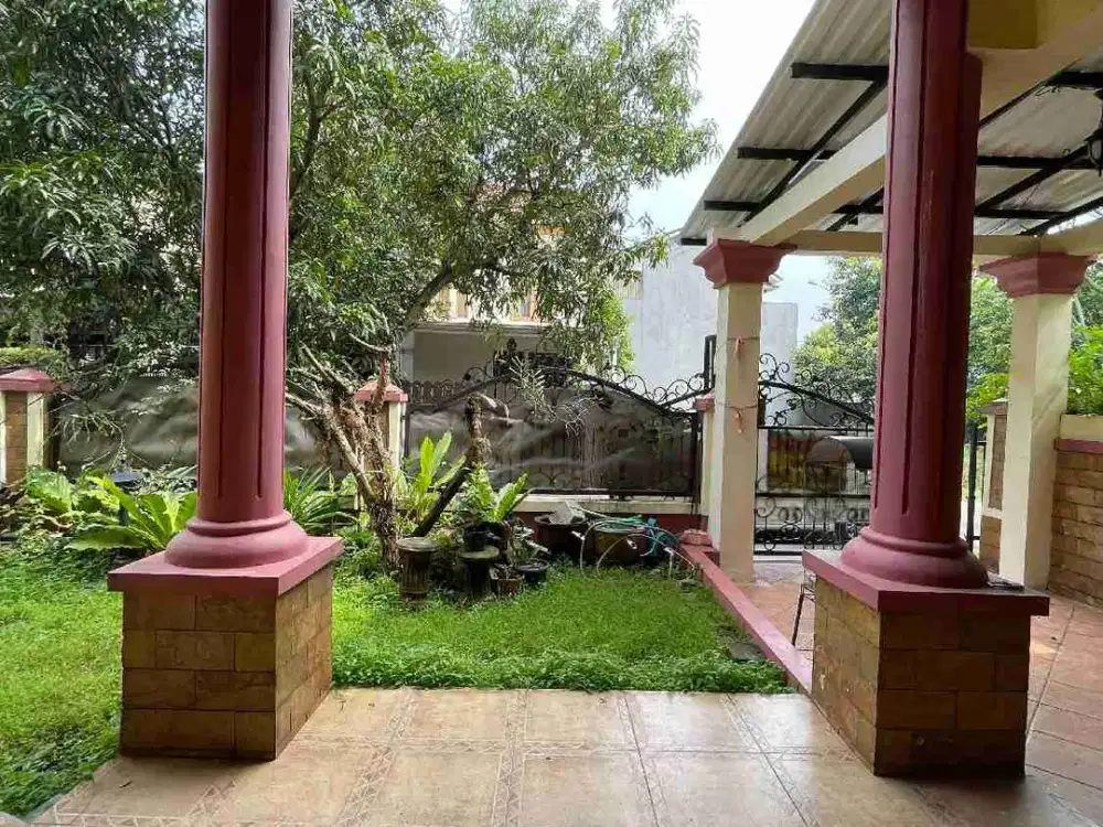 DIJUAL RUMAH DI KENCANA LOKA BSD