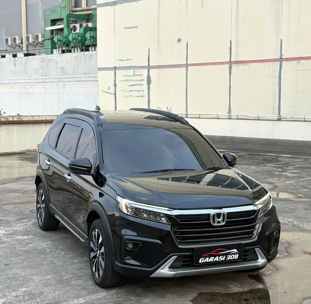 Honda BRV Prestige Non Sensing CVT Warna Hitam Tahun 2023 KM 51rb