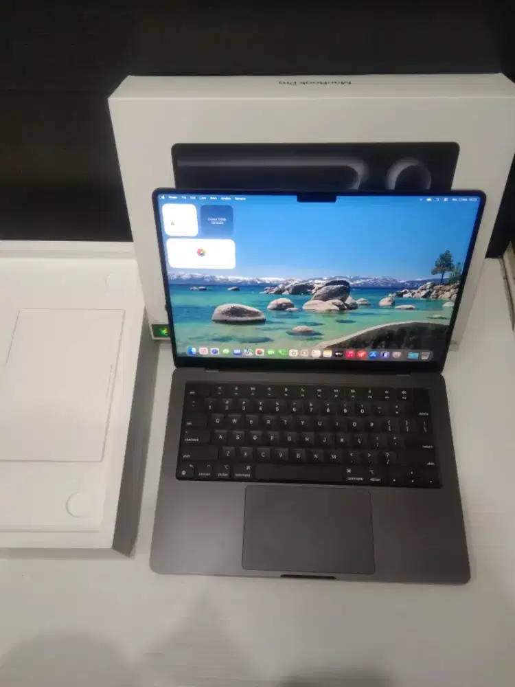 Macbook Pro M4 14inci 16/512GB Mulus Fullset