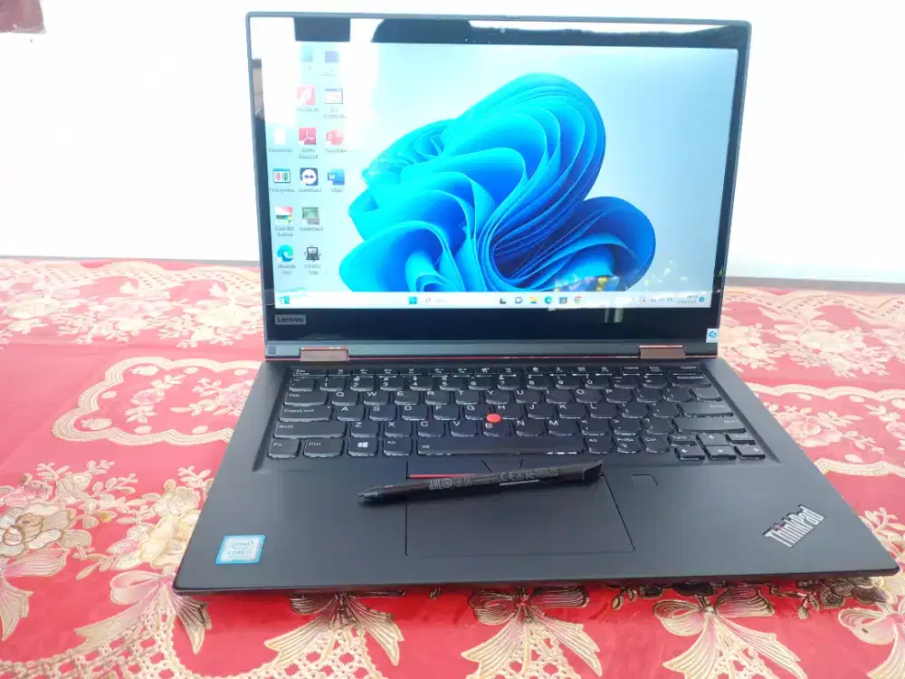 Laptop 2 in 1 Core i7