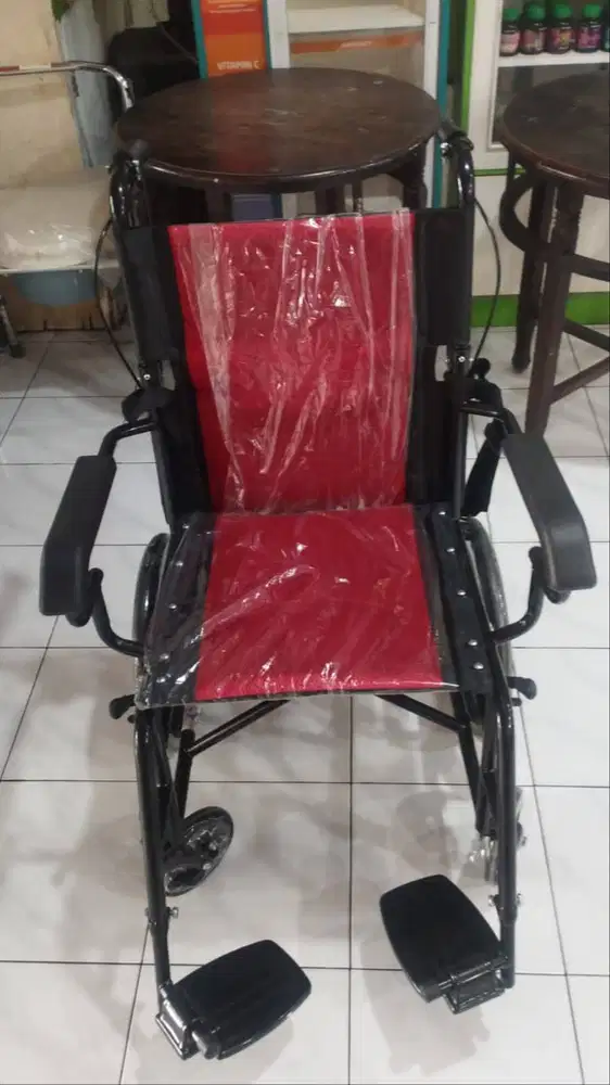 Kursi roda traveling kondisi baru