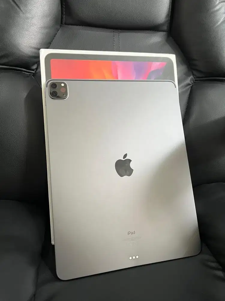 ipad Pro 12.9 inch gen 4 128GB