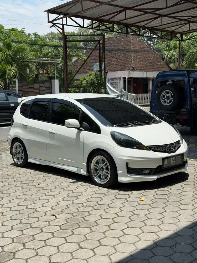 Jazz RS GE8 Matic 2012