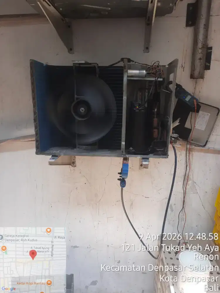 Dicari helper atau teknisi