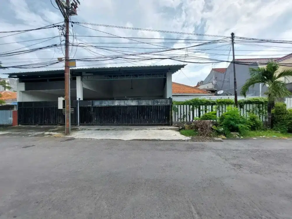 DIJUAL RUMAH USAHA MANYAR REJO  SURABAYA RON.A2414