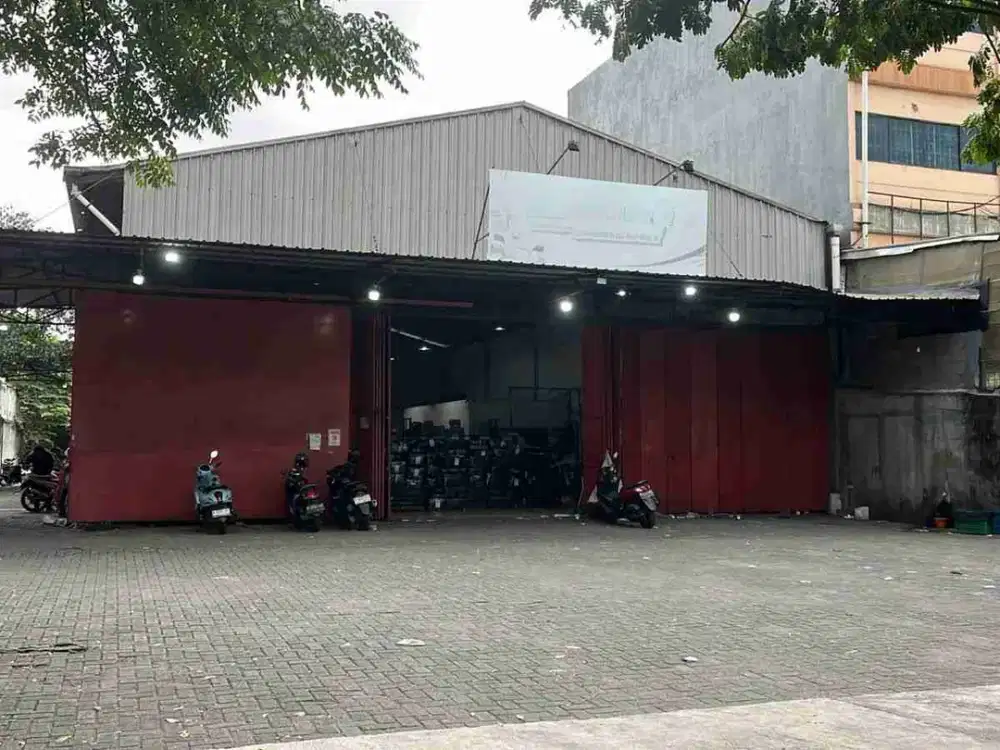 Dijual Gudang di Jalan Peta Barat, Pegadungan, Kalideres, Jakarta Barat.