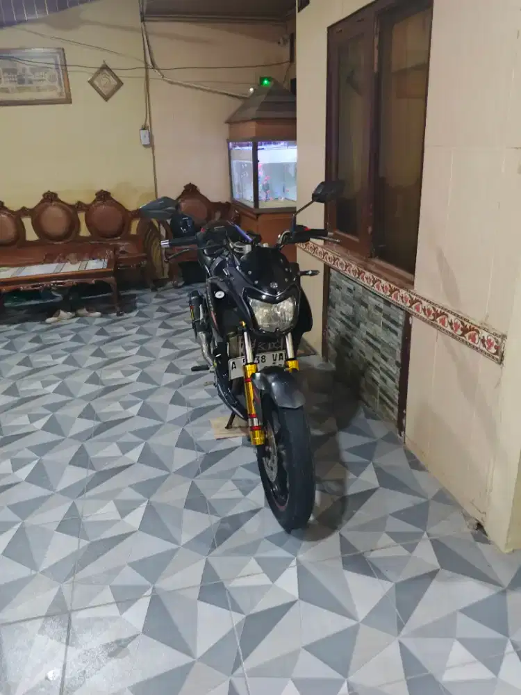 Yamaha Vixion tahun 2015 tangan pertama BPKB STNK lengkap pajak hidup