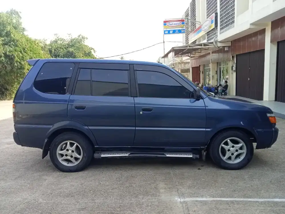 Toyota Kijang Kapsul SGX Th 1997