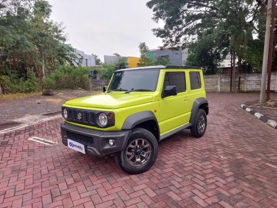 DP MURAH Jimny 1.5 Two Tone Bensin-MT-2022 Kuning w TR