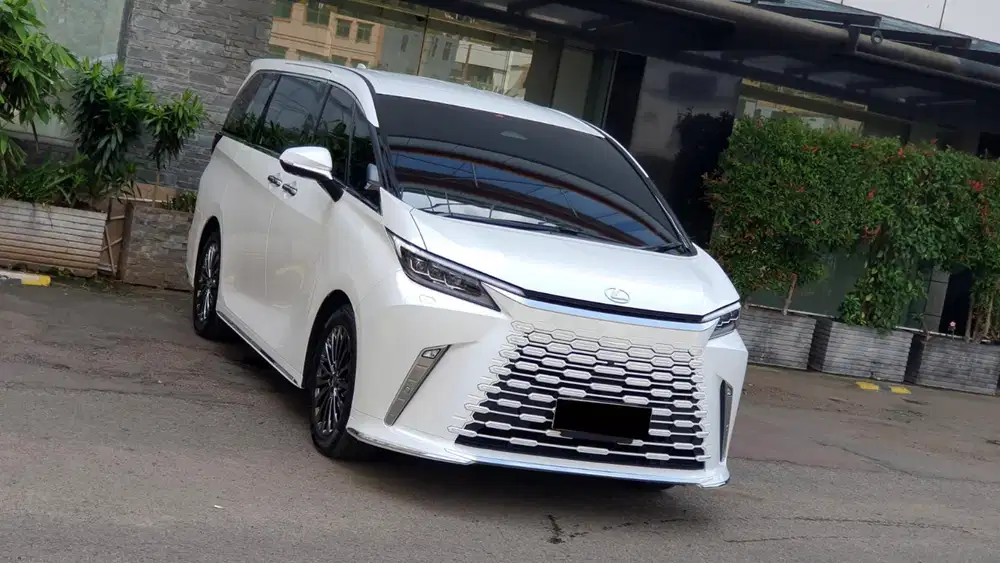 [ ANTIK LOW KM ] All New Lexus LM350h LM 350 Hybrid 7 Seater 2024/2025