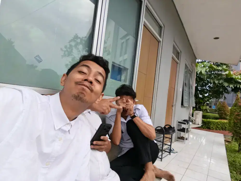 Cari pekerjaan sebagai driver kantor/pribadi