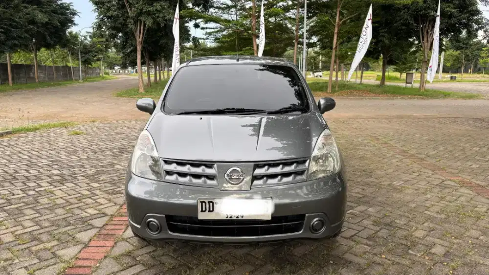Grand Livina XV '09