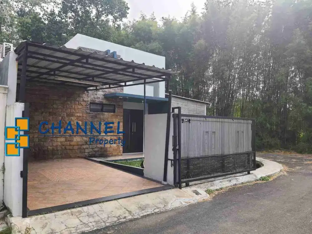 Jual Rumah Posisi Hoek Dekat Tol BSD Nusaloka, Es