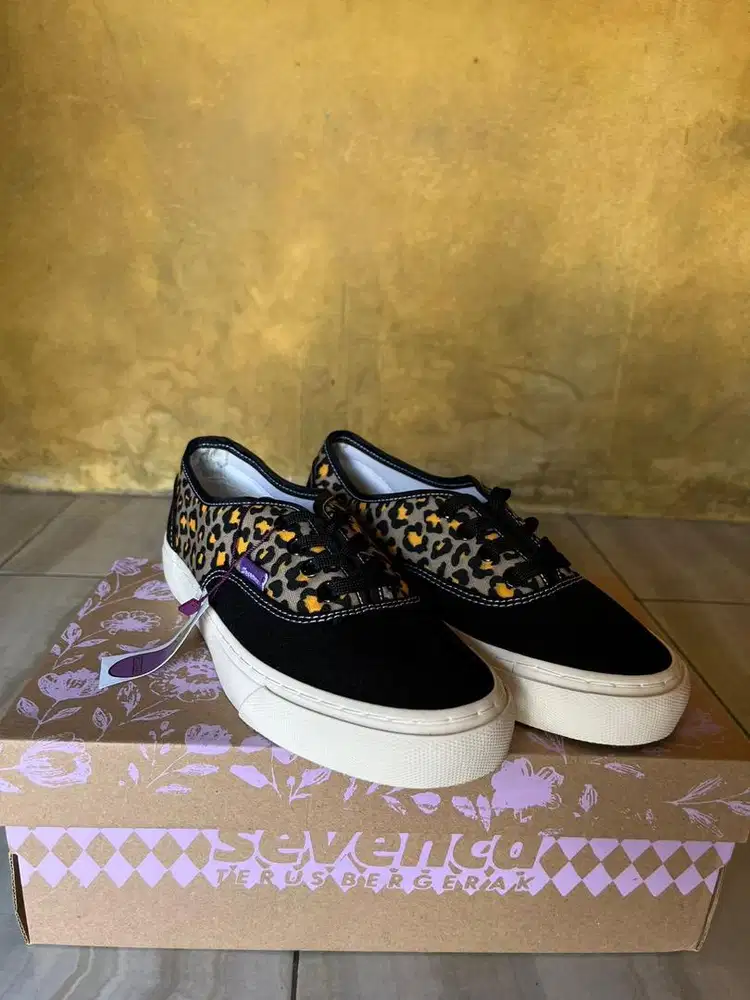 sepatu sevenca uk 38