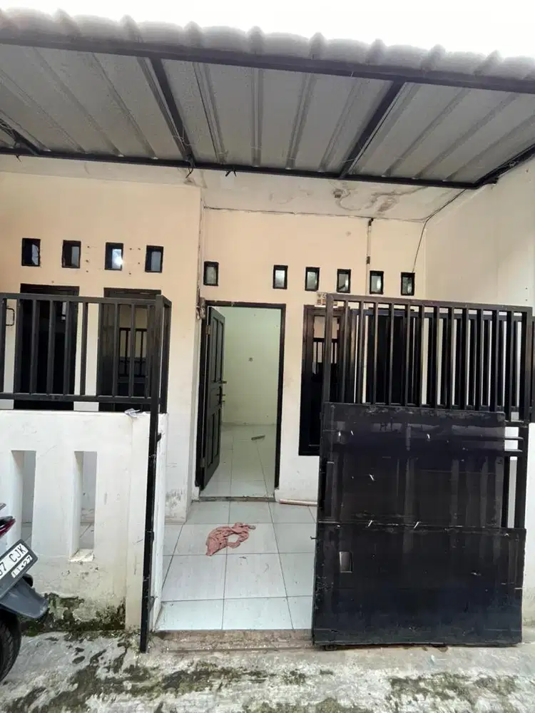 Rumah di sewakan di kontrakan 1 rumah 2 kamar di kenanga cipondoh