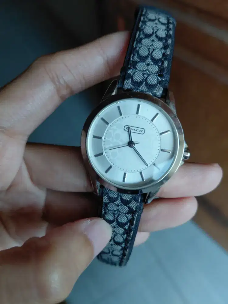 Jam tangan original coach!