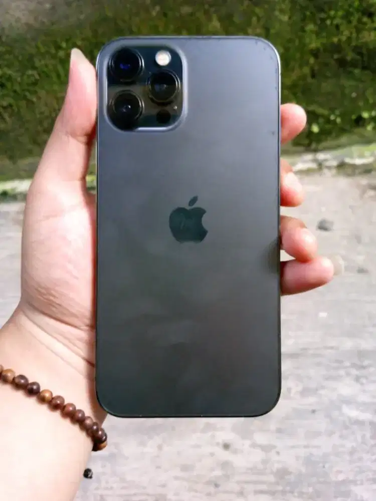 iPhone 12 promax second