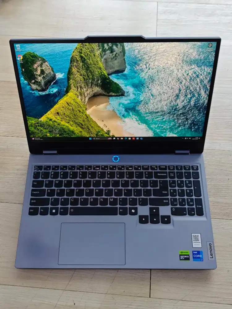 Lenovo LOQ-15IRX9, RAM 20GB, i7-13650HX, RTX3050 6GB, SSD 512, 144Hz