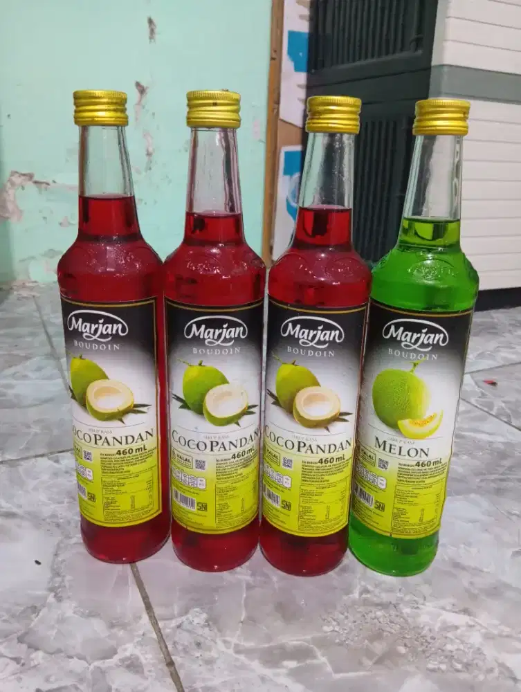 4 Botol Marjan 460 ml free nata de coco