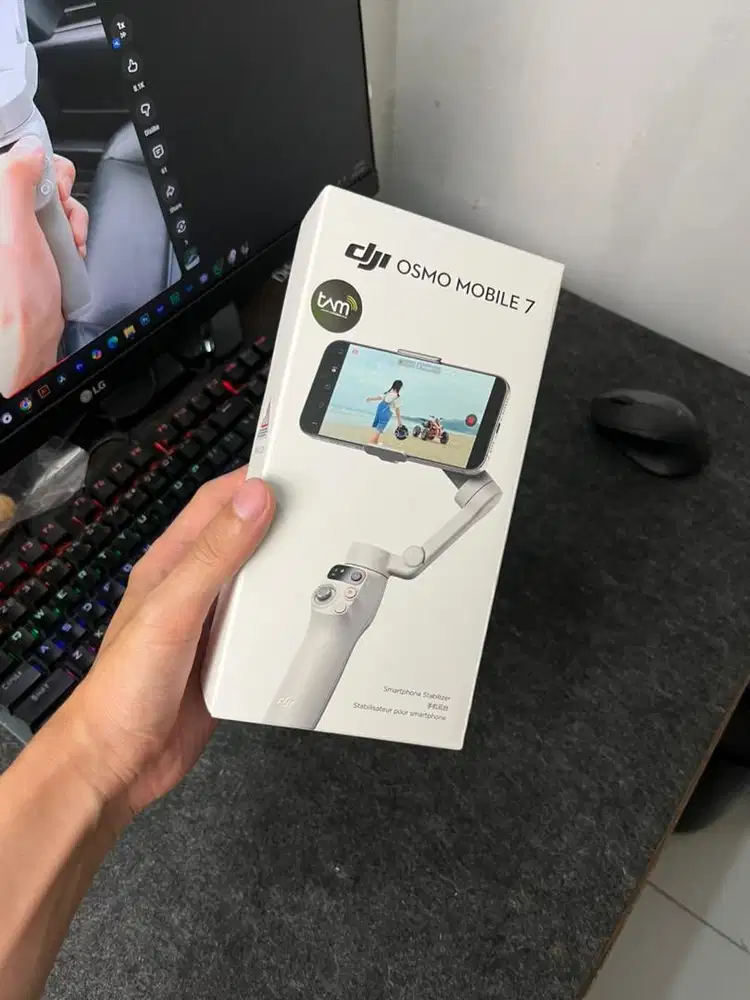 Gimbal HP DJI Osmo Mobile 7 Basic - Jual Cepat!