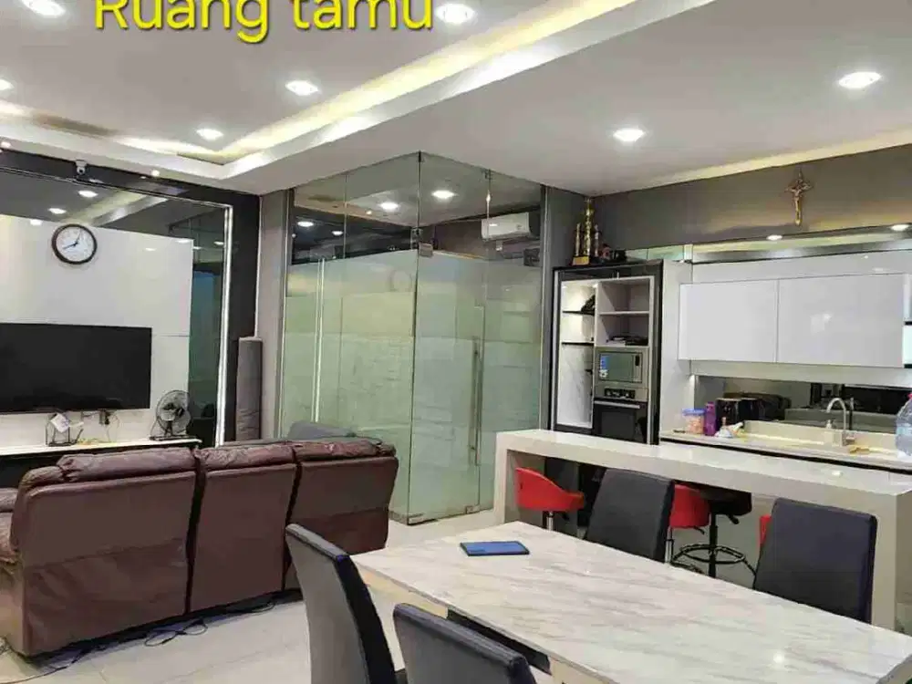 Dijual Rumah Mewah Semi Furnished di Cluster Imperial Gading Pelindo 2