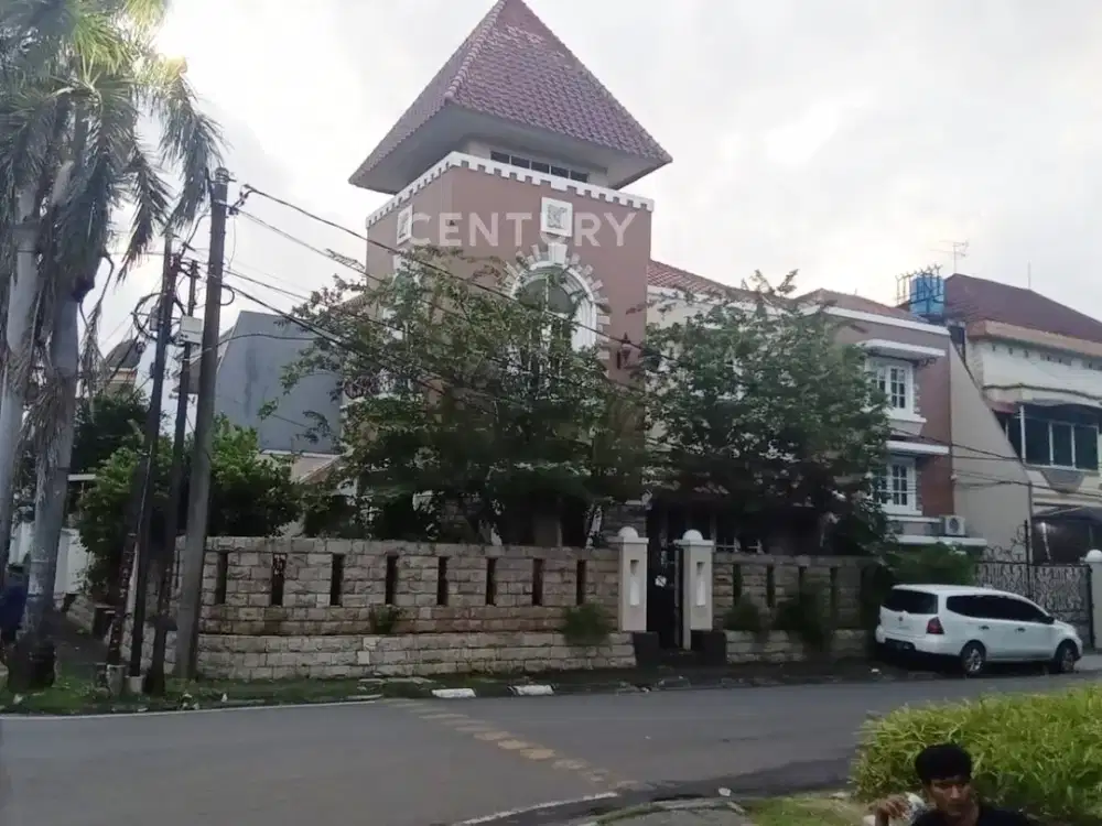 Dijual Rumah Bagus Semi Furnish Dalam Komplek Di Kalideres Jakbar