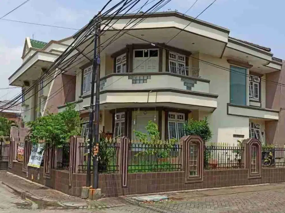 Dijual Rumah Hoek 2 lantai di Citra 2, Pegadungan, Kalideres, Jakarta Barat.