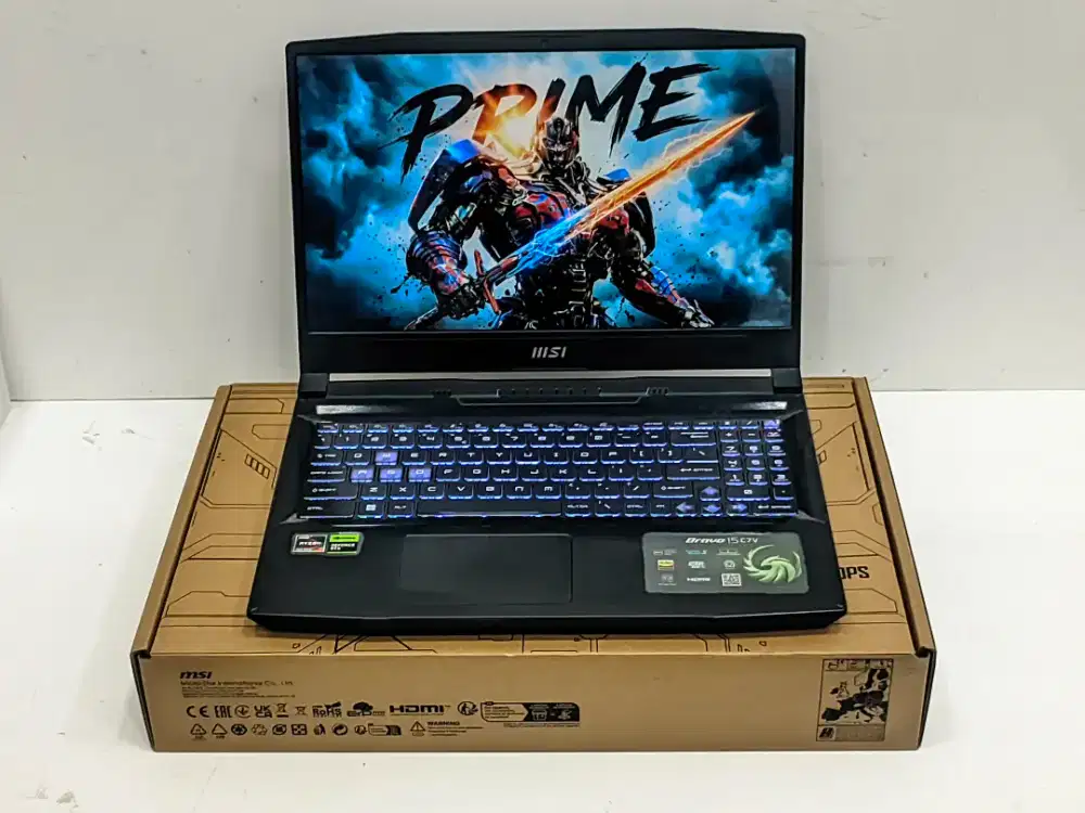 MSI BRAVO 15 C7VFK - RYZEN 7 7735HS - RTX 4060 8GB - 16GB / SSD 512GB