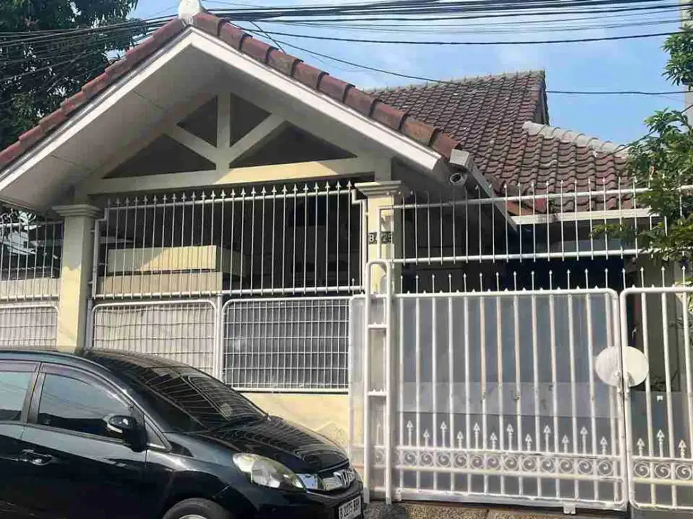 Dijual Rumah hoek 1 1/4 lantai di Citra Garden 2, Pegadungan, Kalideres.