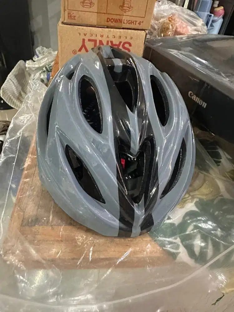 Helm Sepeda Dewasa atau Anak Remaja