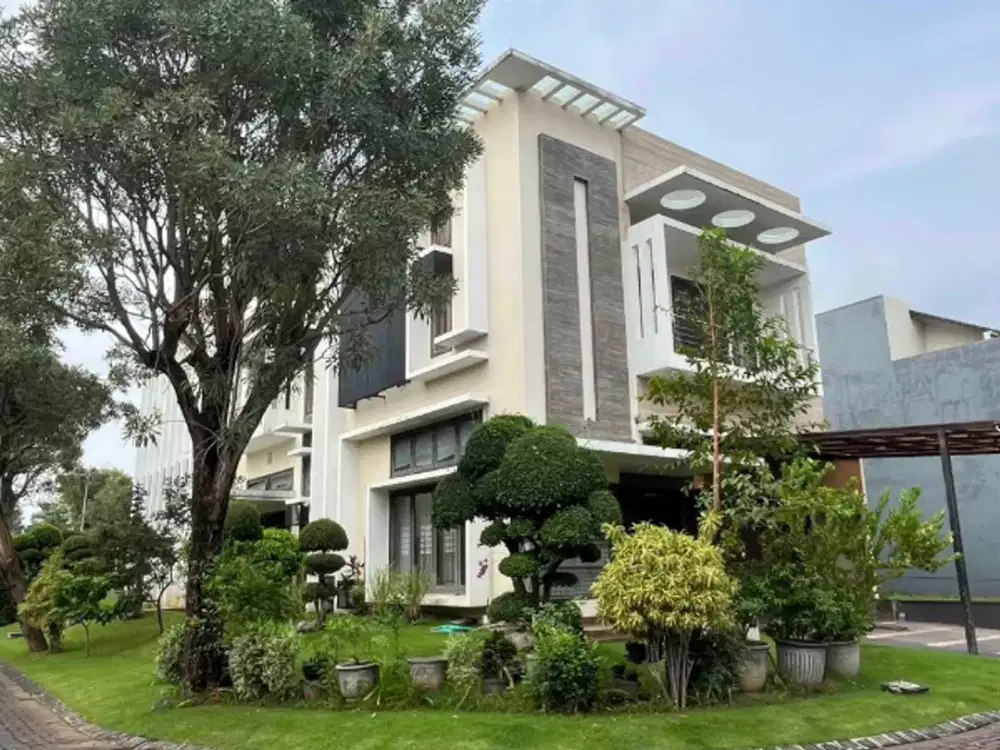 Rumah Pakuwon Indah The Mansion Granada dkt citraland dan graha family