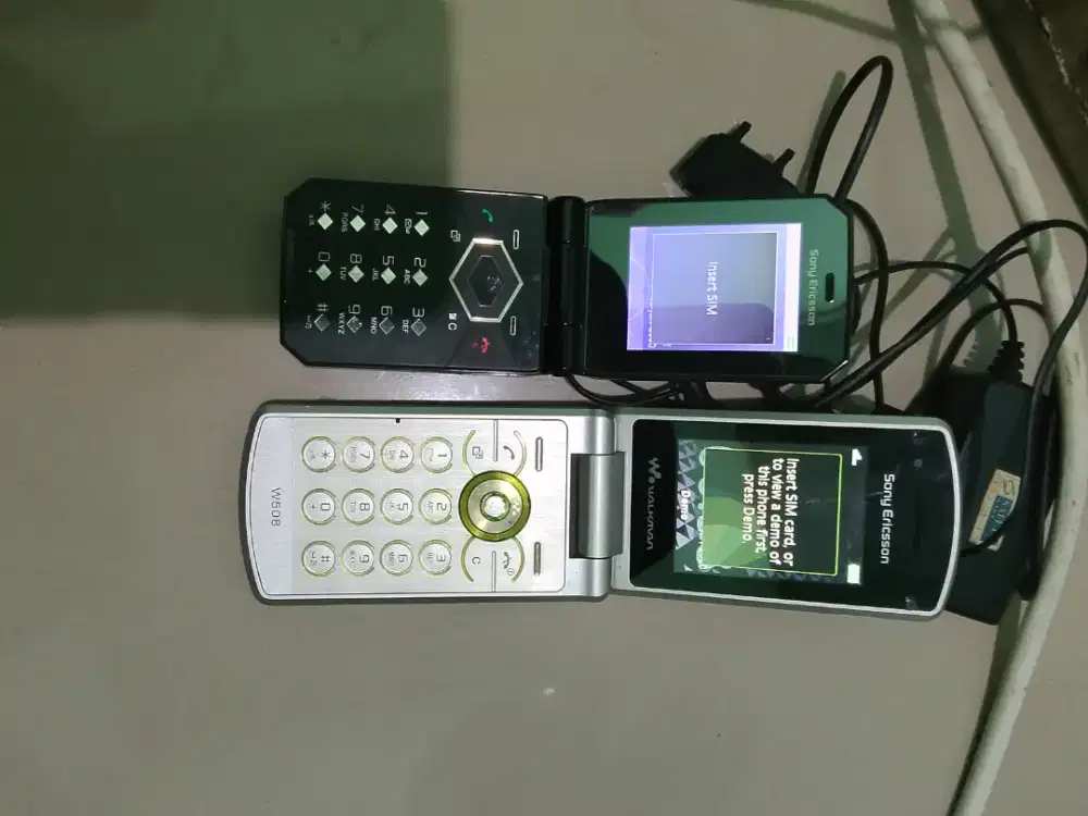 Sony Ericsson Jalou F100i & Sony Ericsson W 501