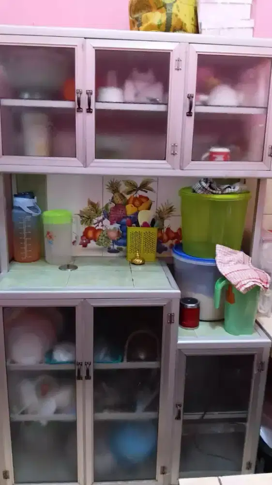 Dijual Lemari Rak Piring