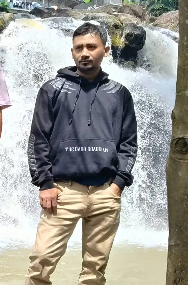 Cari pekerjaan driver sim B2 umum.