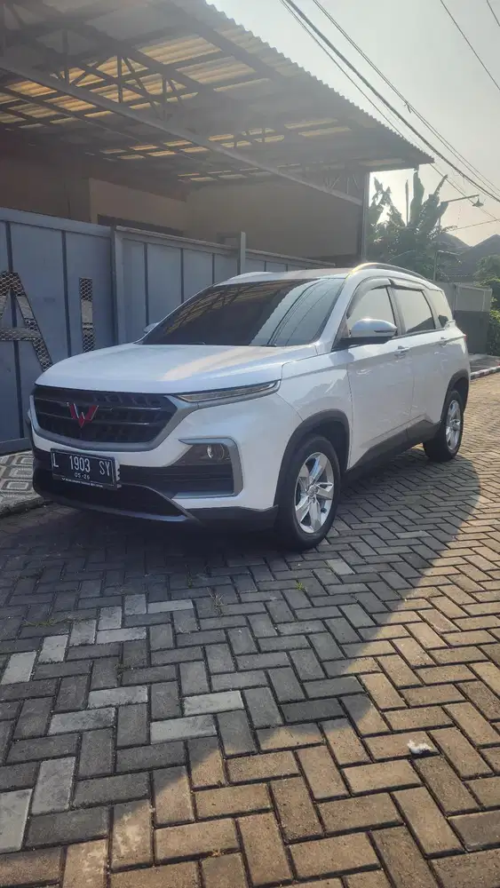 Wuling Almaz SE 2021 Matic Bensin 7 seater