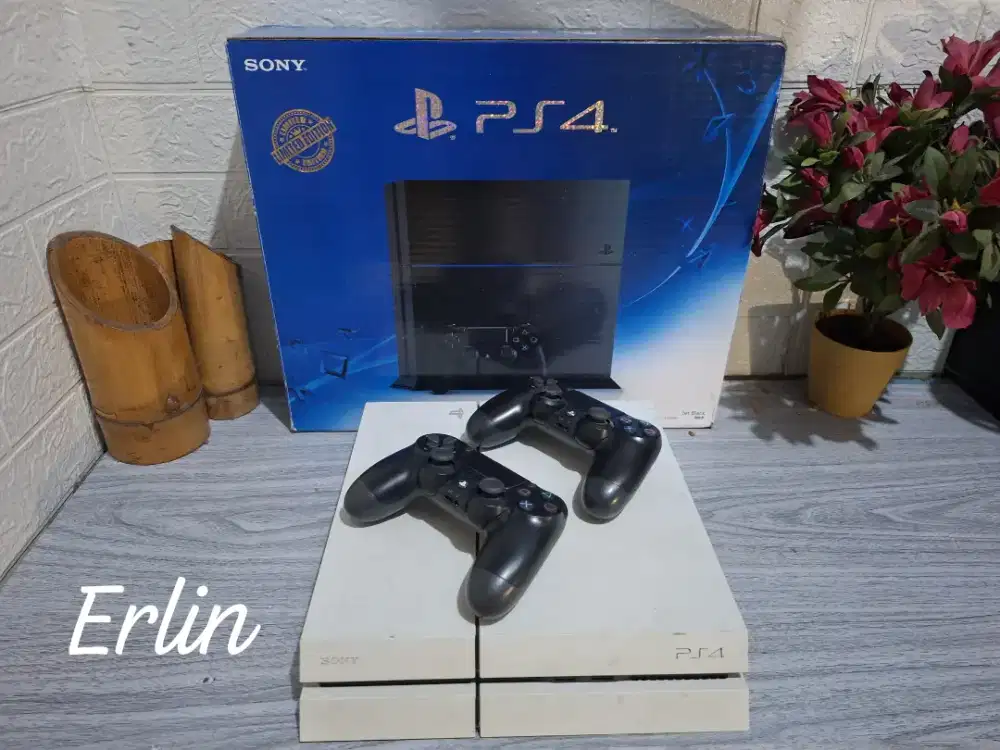 PS4 FAT 500GB SERI 12 TERBARU FULLGAME PERMANENT TERMURAH DI PS 4 FAT