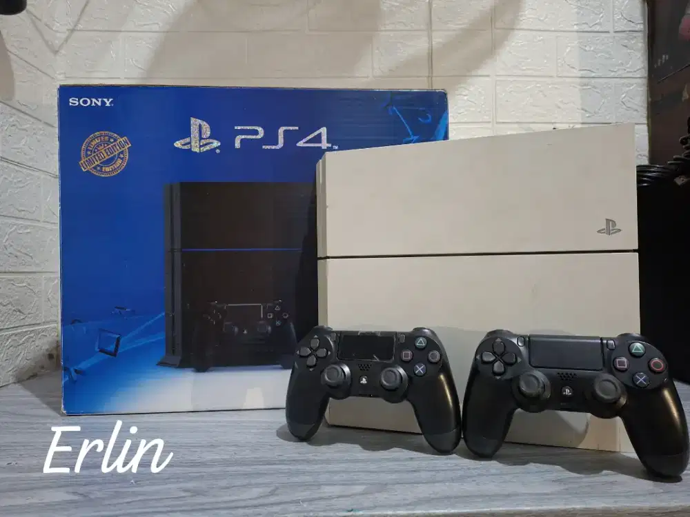PS4 FAT 500GB SERI 12 TERBARU FULLGAME PERMANENT TERMURAH DI PS 4 FAT
