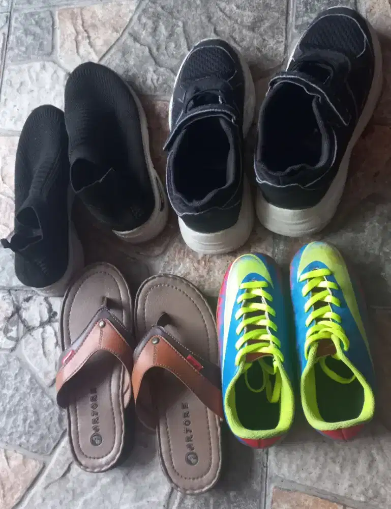 Sepatu dan Sandal Anak