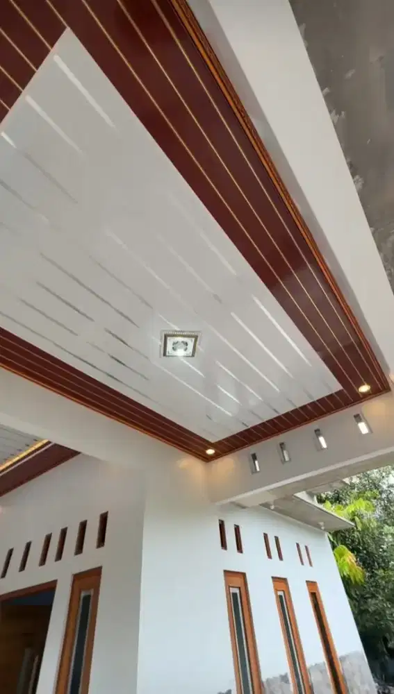 Pemasangan plafon pvc