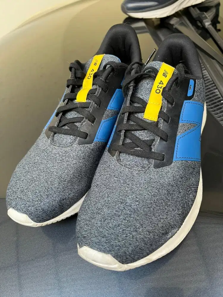 NB 430 // size 42 // 27 cm