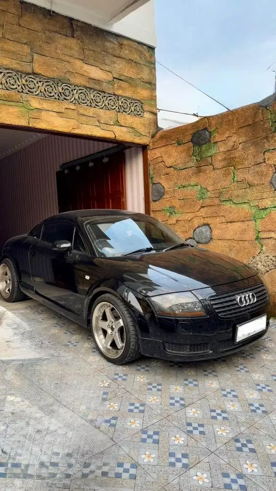 Audi TT 1.8 Turbo Mk1 Type 8N tahun 2000