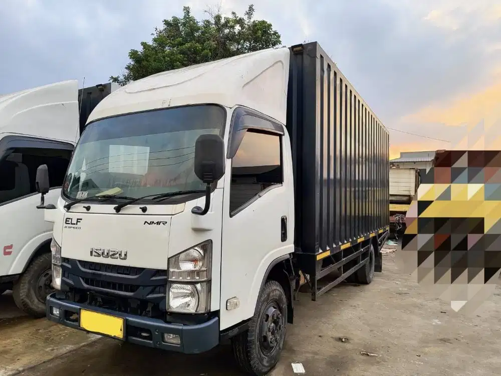 Isuzu Elf NMR81 L 6 Roda Box Long Chasis Tahun 2022