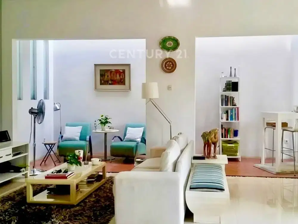 Rumah Full Furnish Kebayoran Height Bintaro Sektor 7 Halaman Luas