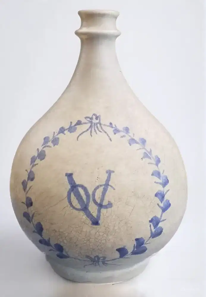 Botol Keramik Antik VOC